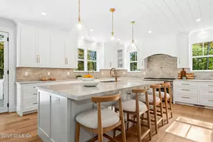 10 Stony Brook Rd, Darien, CT 06820 - Photo 9