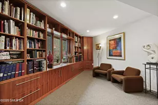 198 E Middle Patent Rd, Greenwich, CT 06831 - Photo 19