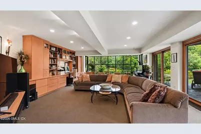 198 E Middle Patent Road, Greenwich, CT 06831 - Photo 25