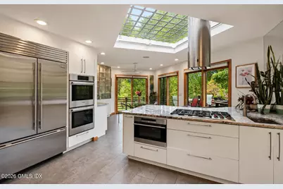 198 E Middle Patent Road, Greenwich, CT 06831 - Photo 13