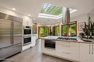 198 E Middle Patent Rd, Greenwich, CT 06831 - Photo 13