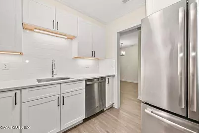 51 Forest Avenue #147, Old Greenwich, CT 06870 - Photo 7