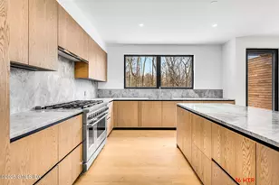 18 Edgar Rd, Greenwich, CT 06831 - Photo 11
