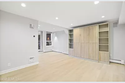 249 Shore Road, Greenwich, CT 06830 - Photo 29