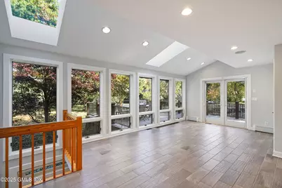 249 Shore Road, Greenwich, CT 06830 - Photo 5