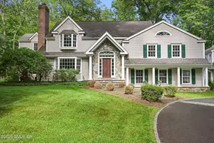 12 Wooddale Rd, Greenwich, CT 06830 - Photo 3