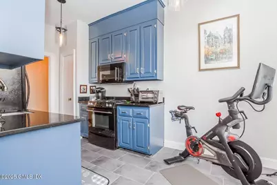 47 Lafayette Place #6J, Greenwich, CT 06830 - Photo 11