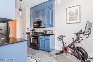 47 Lafayette Pl, Greenwich, CT 06830 - Photo 11