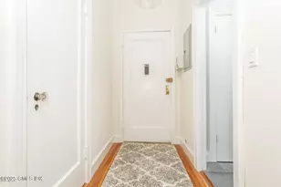 47 Lafayette Pl, Greenwich, CT 06830 - Photo 5