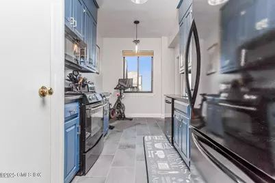 47 Lafayette Place #6J, Greenwich, CT 06830 - Photo 9