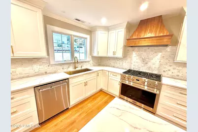 79 Laddins Rock Road, Old Greenwich, CT 06870 - Photo 5