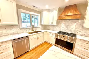 79 Laddins Rock Rd, Old Greenwich, CT 06870 - Photo 5