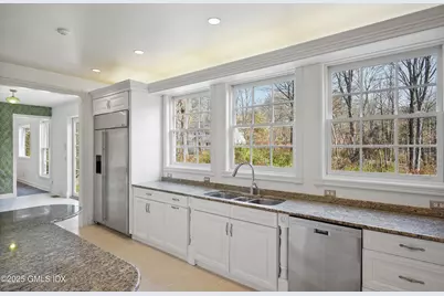 399 Stanwich Road, Greenwich, CT 06830 - Photo 9