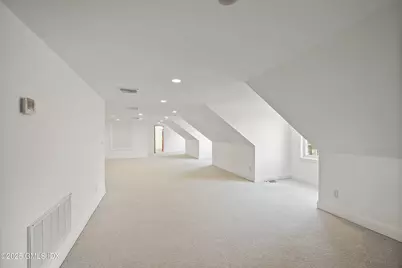 399 Stanwich Road, Greenwich, CT 06830 - Photo 35