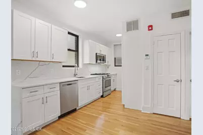 169 Greenwich Avenue #Front, Greenwich, CT 06830 - Photo 1