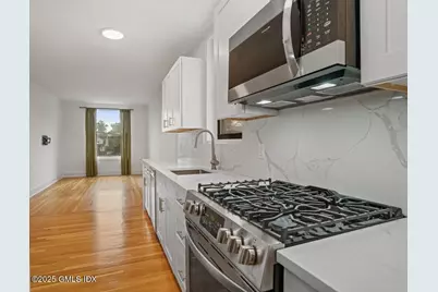 169 Greenwich Avenue #Front, Greenwich, CT 06830 - Photo 3