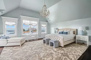 545 Indian Field Rd, Greenwich, CT 06830 - Photo 19