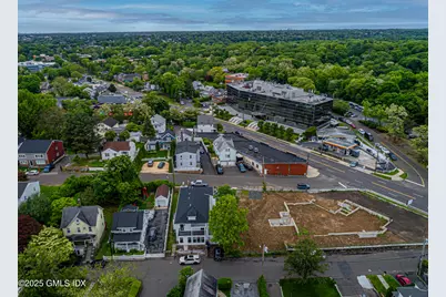 28 Columbus Avenue, Greenwich, CT 06830 - Photo 3