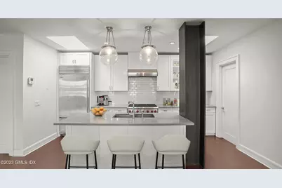 409 Greenwich Avenue #A, Greenwich, CT 06830 - Photo 3