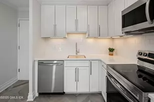 87 Glenbrook Rd, Stamford, CT 06902 - Photo 17