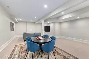 15 Dearfield Ln, Greenwich, CT 06831 - Photo 25