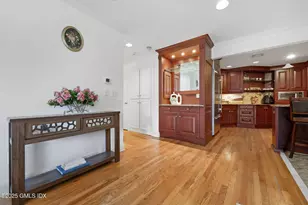 333 Palmer Hill Rd, Greenwich, CT 06878 - Photo 7