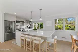 6 Meadowbank Rd, Old Greenwich, CT 06870 - Photo 3