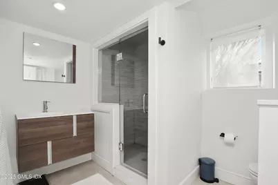 6 Meadowbank Road, Old Greenwich, CT 06870 - Photo 13