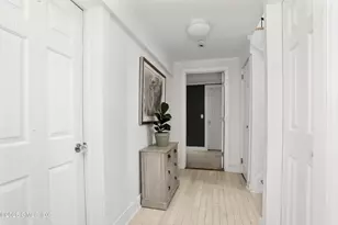 6 Meadowbank Rd, Old Greenwich, CT 06870 - Photo 19