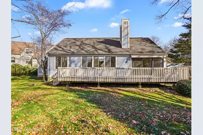 505 W Lyon Farm Drive #505, Greenwich, CT 06831 - Photo 5