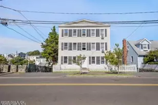 168 N Water St, Greenwich, CT 06830 - Photo 11