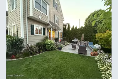 32 Harold Street #B, Greenwich, CT 06807 - Photo 11