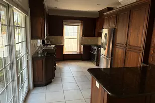 32 Harold St, Greenwich, CT 06807 - Photo 9