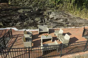 200 Davis Ave, Greenwich, CT 06830 - Photo 25