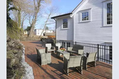 200 Davis Avenue, Greenwich, CT 06830 - Photo 23