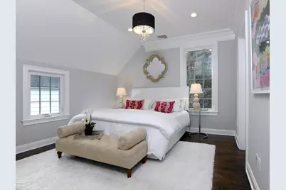 200 Davis Avenue, Greenwich, CT 06830 - Photo 17