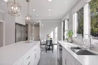 4 Banksville Road, Greenwich, CT 06831 - Photo 11