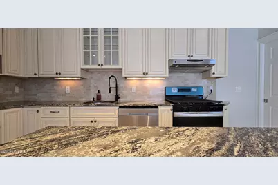 189 Henry Street #A, Greenwich, CT 06830 - Photo 9