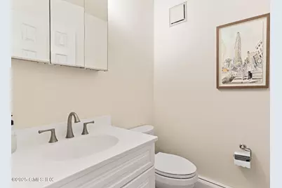 38A Orchard Street, Greenwich, CT 06807 - Photo 11