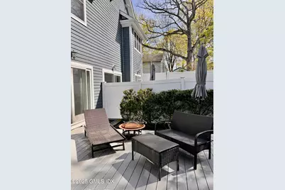 31 Moshier Street #B, Greenwich, CT 06831 - Photo 7