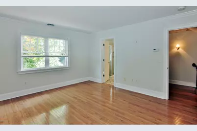 120 E Elm Street #1, Greenwich, CT 06830 - Photo 7