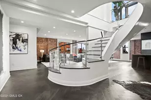 9 Lafayette Ct, Greenwich, CT 06830 - Photo 3