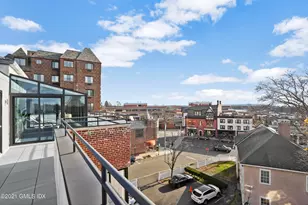 9 Lafayette Ct, Greenwich, CT 06830 - Photo 35