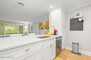 2 Homestead Ln, Greenwich, CT 06831 - Photo 3