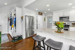 34 Park Ave, Old Greenwich, CT 06870 - Photo 11