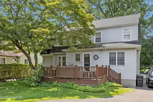 34 Park Ave, Old Greenwich, CT 06870 - Photo 19