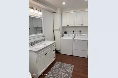 1465 E Putnam Avenue #306, Old Greenwich, CT 06870 - Photo 9