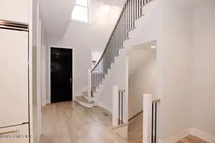 38 St Roch Ave, Greenwich, CT 06830 - Photo 3