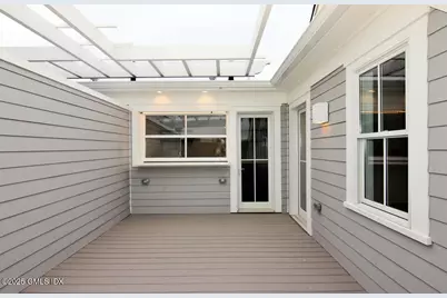 38 St Roch Avenue #B, Greenwich, CT 06830 - Photo 33