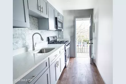 51 View Street #2, Greenwich, CT 06830 - Photo 5